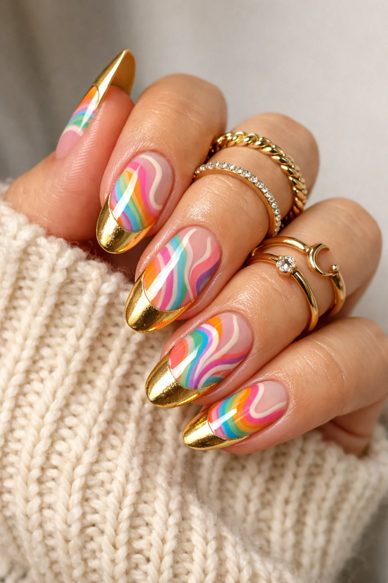 Swirly Gold Nails